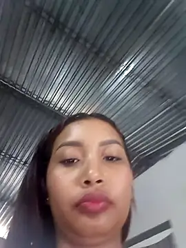 XXX chat uživo modela Genesis_18_