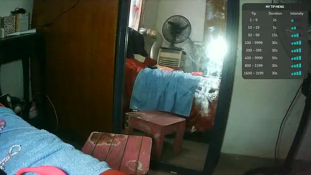 XXX chat uživo modela mamitasexi2