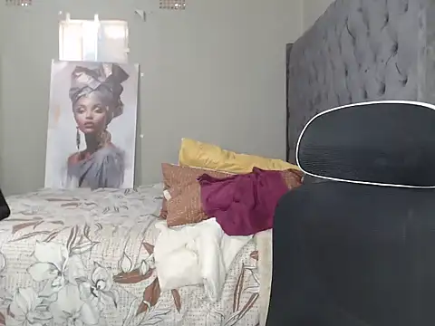 YummyMelxx's Webcam Show