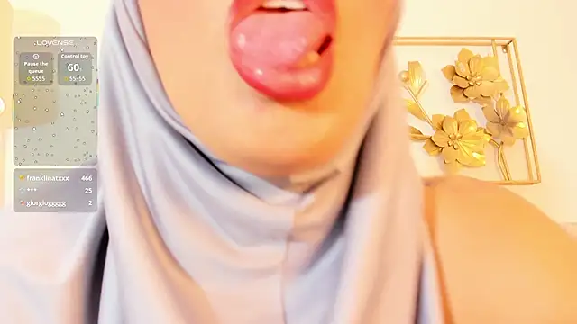 hanajameela: онлайн-секс-чат