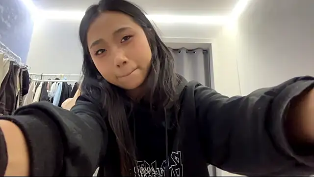 SweetMiaXO's Live XXX Chat