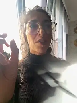 Amani_thewolf Live XXX-Chat