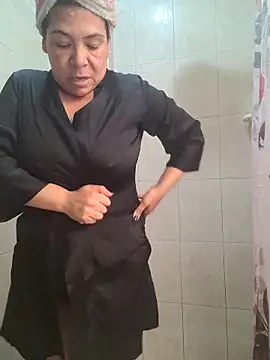 Scarlet_curly8a: απευθείας συνομιλία ΧΧΧ