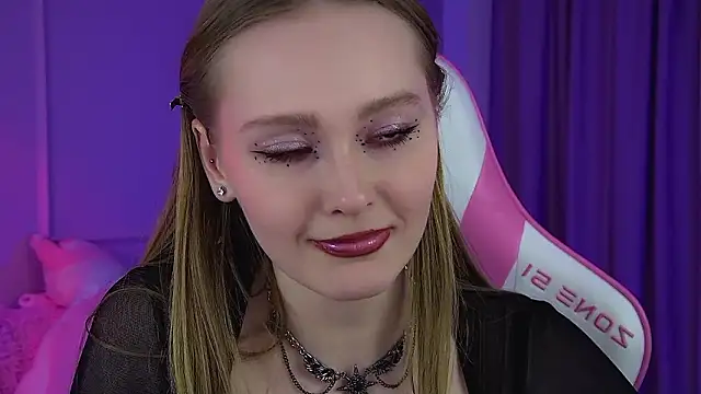 Chat +18 de AgataFoxley ao vivo