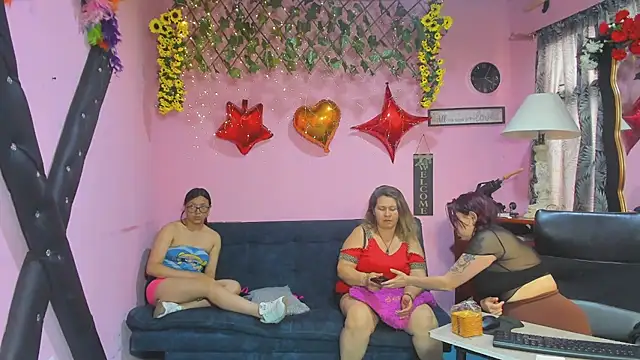 lesbiancuple's Live XXX Chat