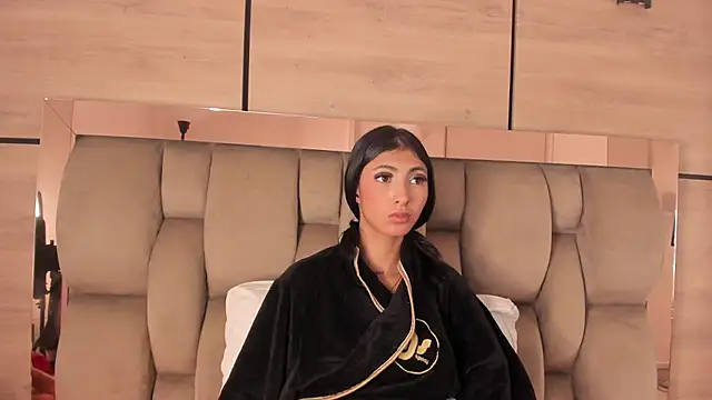 karol_lewiss live XXX chat