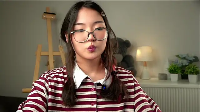 NelleMihalko live XXX chat