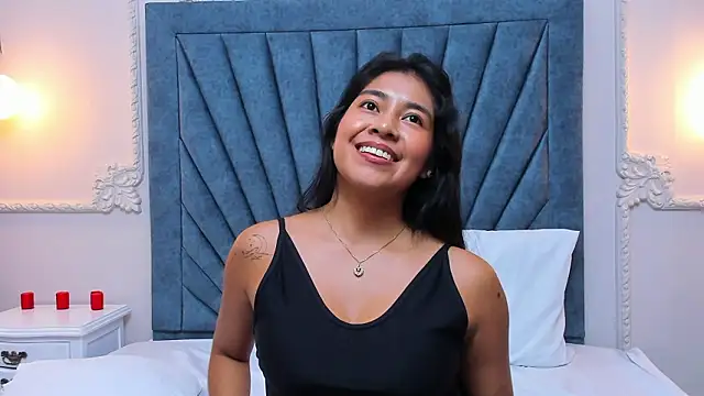 Leandra-Johnson Webcam Show