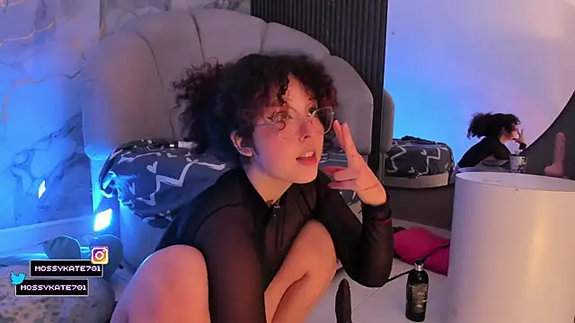 Czat XXX na żywo – Katemoss70