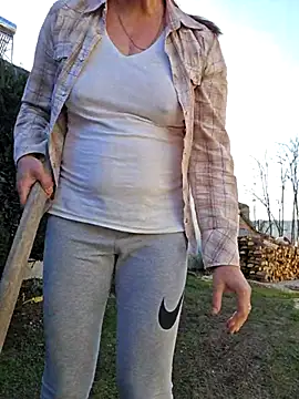 IsabelleCraft Adlı Modelin Canlı XXX Sohbeti