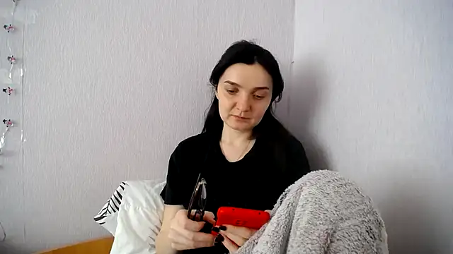 Shiny_gine Adlı Modelin Canlı XXX Sohbeti