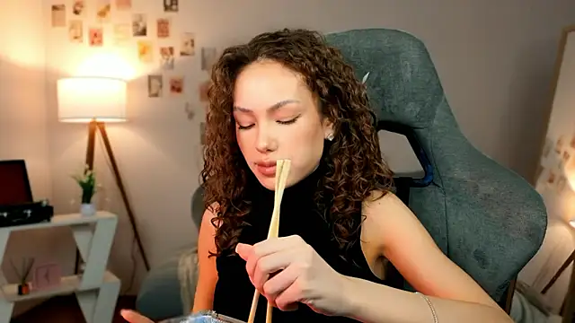 nexorine's Live XXX Chat