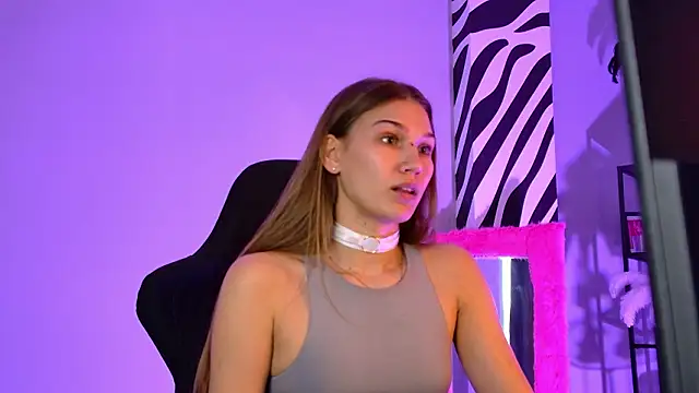 Živý XXX chat Sweet_Emilya