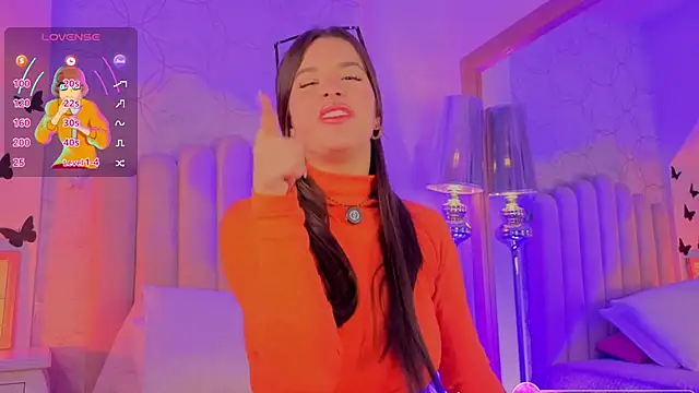 Iara_Smith1's Webcam Show