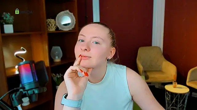 mila_glow1's Live XXX Chat