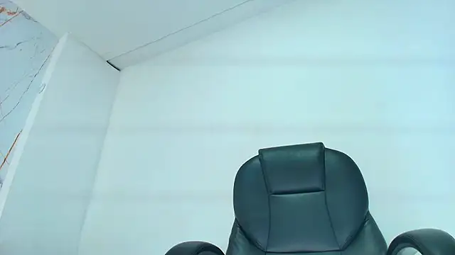 Karla_hilton1 live XXX chat