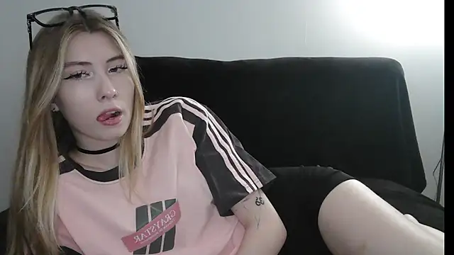 ErikaShyy Obrolan Langsung XXX