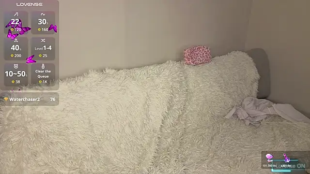 Chatroom XXX en direct de HelenMartines