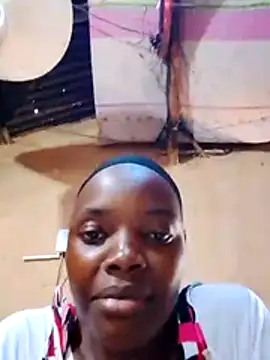 SEXY-NAIMA Chat XXX in diretta