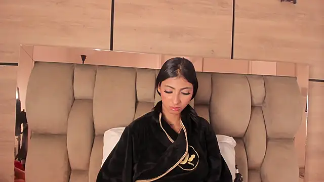 karol_lewiss Live XXX Chat