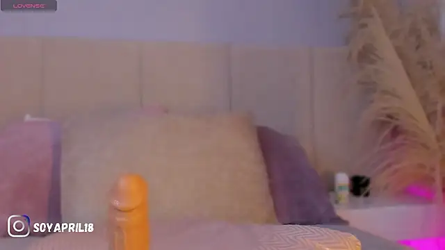 aprilebony_ Live XXX-chat