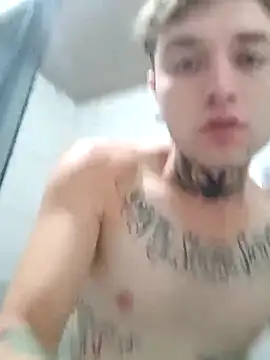 DanielMagains Show in webcam