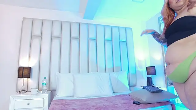 aandreaperez 即時 XXX 聊天