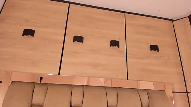 karol_lewiss Live XXX-Chat