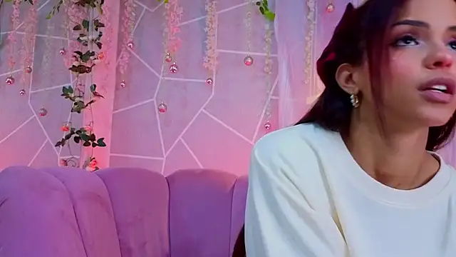 EmmyCortez's Live XXX Chat