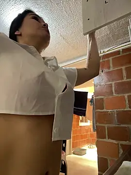 amberbakee: απευθείας συνομιλία ΧΧΧ