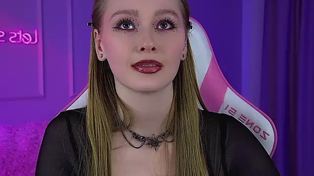 AgataFoxley Show Webcam