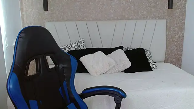 AliceSmity_ – Naživo XXX chat