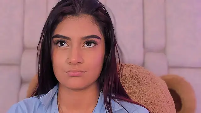 Chatroom XXX en direct de KatherineRuiz_