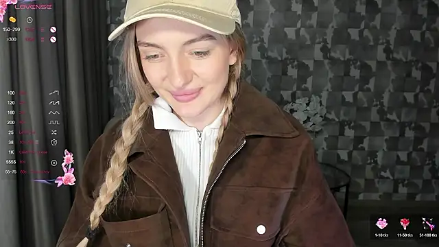 A_delina Chat XXX live