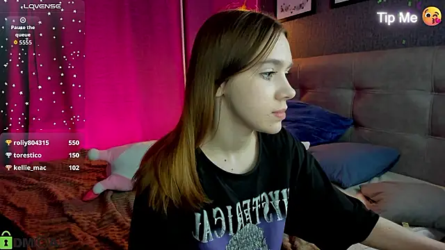 Lesi_Moonie01 Adlı Modelin Canlı XXX Sohbeti