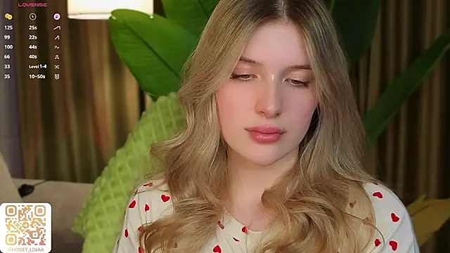 honey_kors Chat XXX live