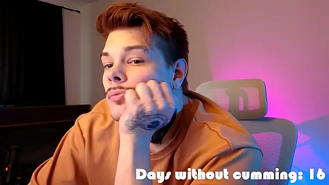 DENIS_HERE Live XXX-Chat