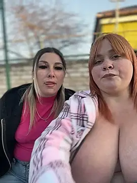 SweetCuteGirls1023 élő XXX-chatje