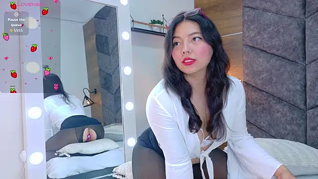 AnnieRouse__ 라이브 XXX 채팅