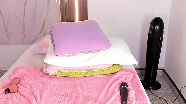 mia_six66 现场XXX聊天