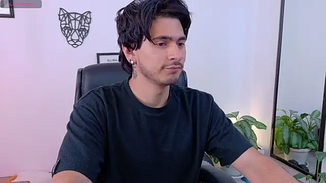 Chat XXX en directo de Elian_savoy