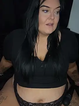 Miss_CurvesXXX Chat XXX in diretta