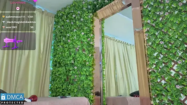 Chat XXX Live nena_cupcake_