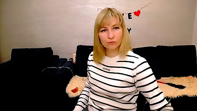 Incredible_Ariela Adlı Modelin Canlı XXX Sohbeti