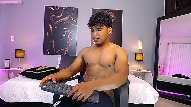 DanielHaloran: απευθείας συνομιλία ΧΧΧ