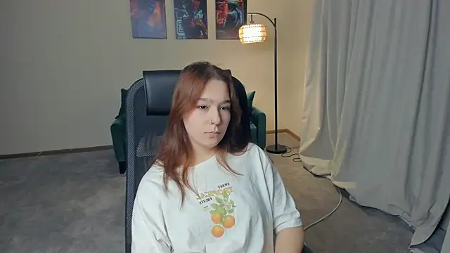 EviaLunn 即時 XXX 聊天