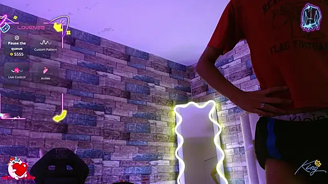 Czat XXX na żywo – osamu_tay