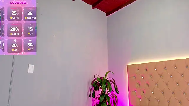 EmmaLawrence_ 即時 XXX 聊天