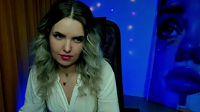 AliceSmite – Live XXX-chat