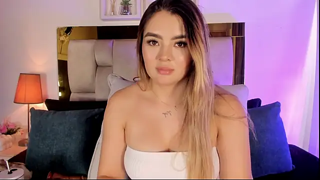 emmy_r 即時 XXX 聊天